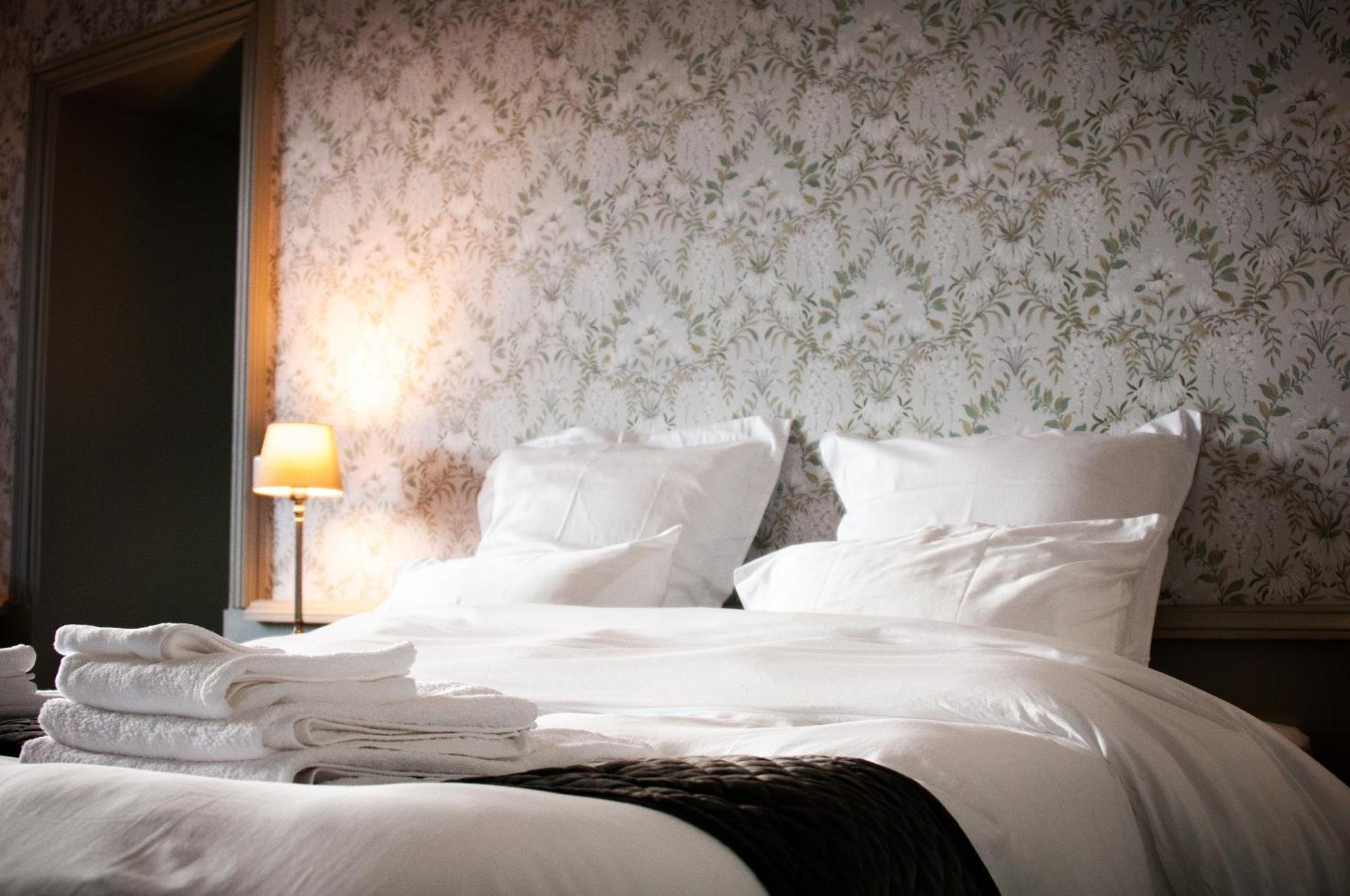 Domaine De La Briouse Bed and Breakfast Sanxay Esterno foto